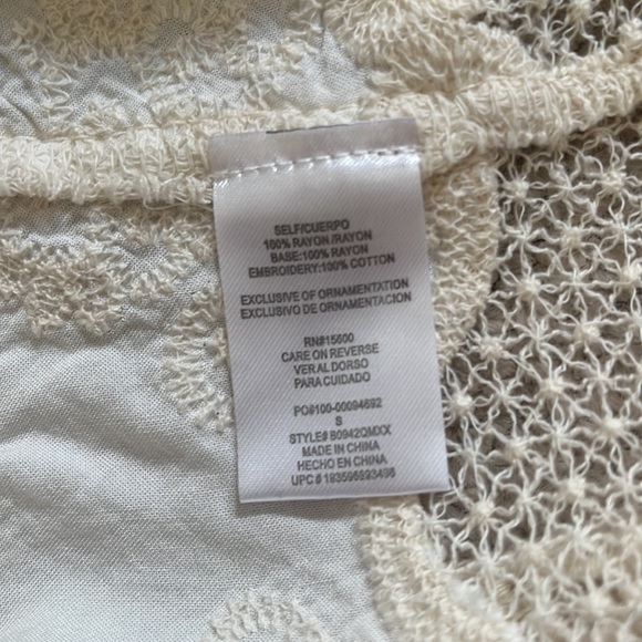 DEMOCRACY BOHO top crochet embroidery flared sleeves cream size small - Picture 6 of 9